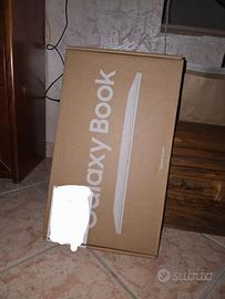 Notebook Samsung Galaxy Book 4 i3