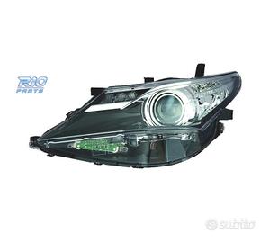 FANALE SINISTRO PER TOYOTA AURIS 13-15 FONDO NERO 