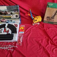 Giochi vintage, pista, escavatore , macchinine