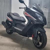 scooter Kymco 300R