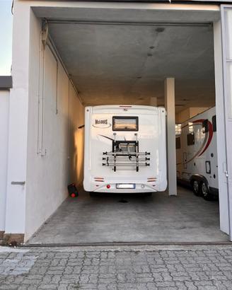 Box Garage per Camper