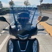 Parabrezza scooter sh 150