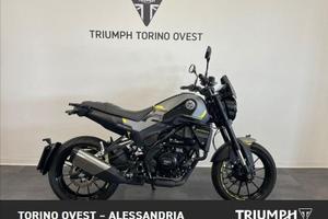 BENELLI Leoncino 250 E4