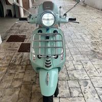 Vespa Primavera Pic Nic 125 Verde