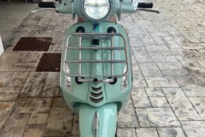 Vespa Primavera Pic Nic 125 Verde