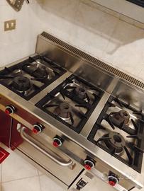 Cucina OffCar professionale con forno 