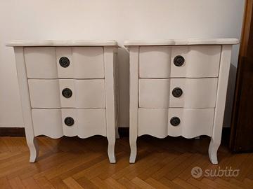 Comodini shabby chic