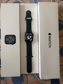 Apple Watch SE 40 mm