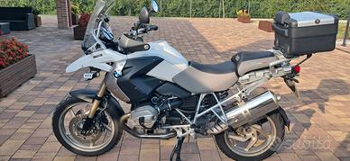 Bmw gs 1200 r   2010