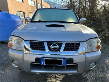 Nissan Navara np300 d22 2,5 133 pickup fuoristrada