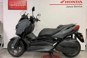 Yamaha X-Max 300 TECH-MAX