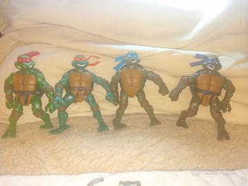 tartarughe ninja con accessori e altri personaggi