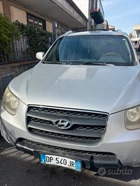 Auto santafe 2200 5 porte climatizzata