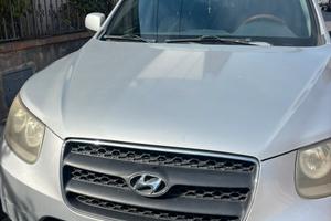 Auto santafe 2200 5 porte climatizzata