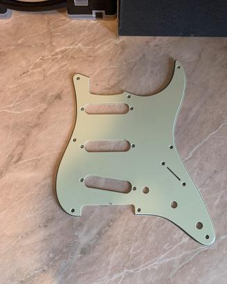 Battipenna stratocaster mint green 8 fori