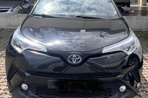 Toyota C-HR 1.8 Hybrid Trend