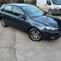 VOLKSWAGEN GOLF 6