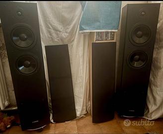 Diffusori Yamaha da pavimento con sub Ysmaha
