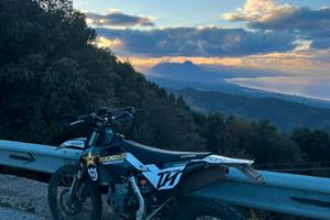 HUSQVARNA 450 FE 2022 targata