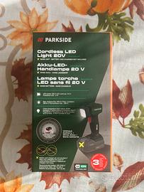 Torcia LED Parkside 20V NUOVA.