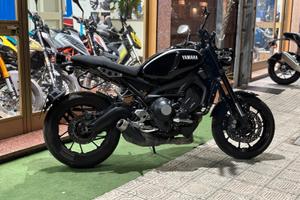 Yamaha XSR 900 tua a soli 82 euro al mese !