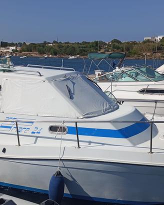 Imbarcazione cabinata Ars Mare 24