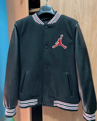 Bomber Jordan colore nero