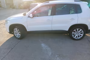 Volkswagen  tiguan con gancio traino 