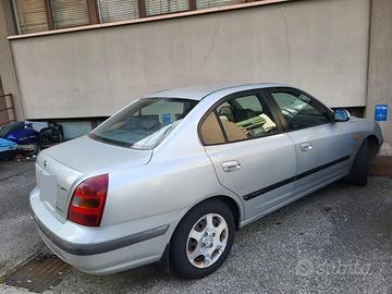 Autovettura Hyundai Elantra 3a Serie