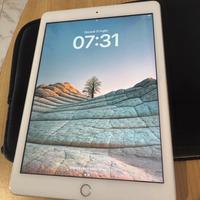 Apple iPad 6a Gen (9.7’’, Wi-Fi, 32Gb) Argento