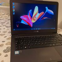 ASUS UX305UA, CPU i7 - 13" QHD -  SSD 500gb