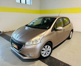 Peugeot 208 PureTech 1.2 82cv5 porte neopatentati