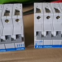 Interruttore magnetotermico 4P 25A e 20A 415V