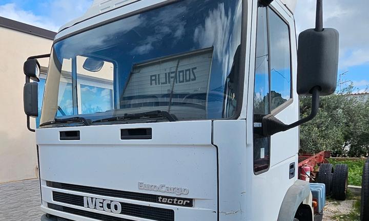 Iveco Eurocargo 120E18