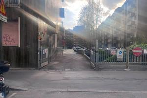 Box / Garage di 18 m² a Milano