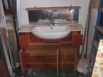 MOBILE BAGNO IN LEGNO