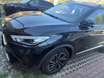 MG ZS LUXURY