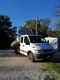 Iveco daily 35c17 doppia cabina ribaltabile