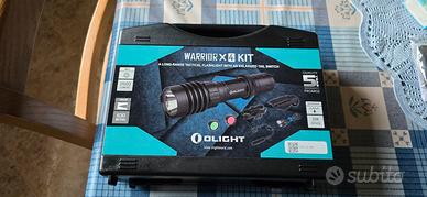 Olight Warrior X 4 Kit, lampada tattica 2600 lumen
