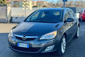 Opel astra 1.4 Turbo neopatentato euro 5 benzina