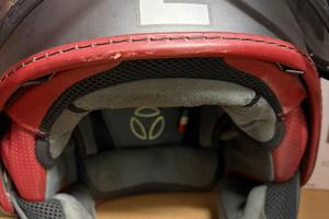 2 caschi momo design