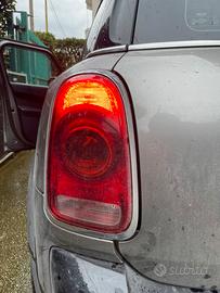 Stop Led/Alogeni Mini countryman f60