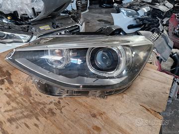 BMW F20 F21 1 Seria 2011-2015 Faro sx xenon LED 