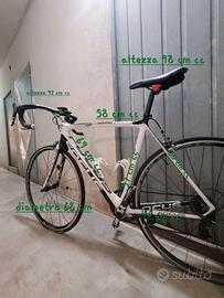 Focus Izalco Pro Full Carbon - SRAM Force - 54