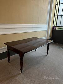 Tavolo allungabile