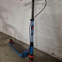 Monopattino bambino con freno a mano