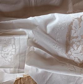 set asciugamani in lino