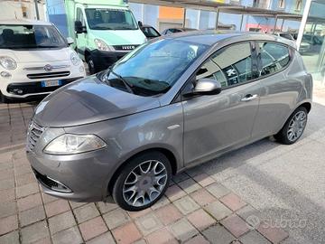Lancia Ypsilon 1.3 MJT 16V 95 CV 5 porte S&S Plati