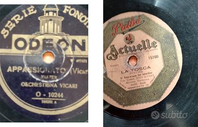 Grammofono + 6 dischi in vinile primi 900