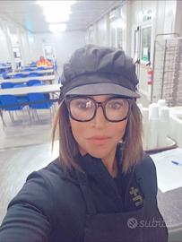 Cameriere ai tavoli e ai piani. Colf. Barista cafe